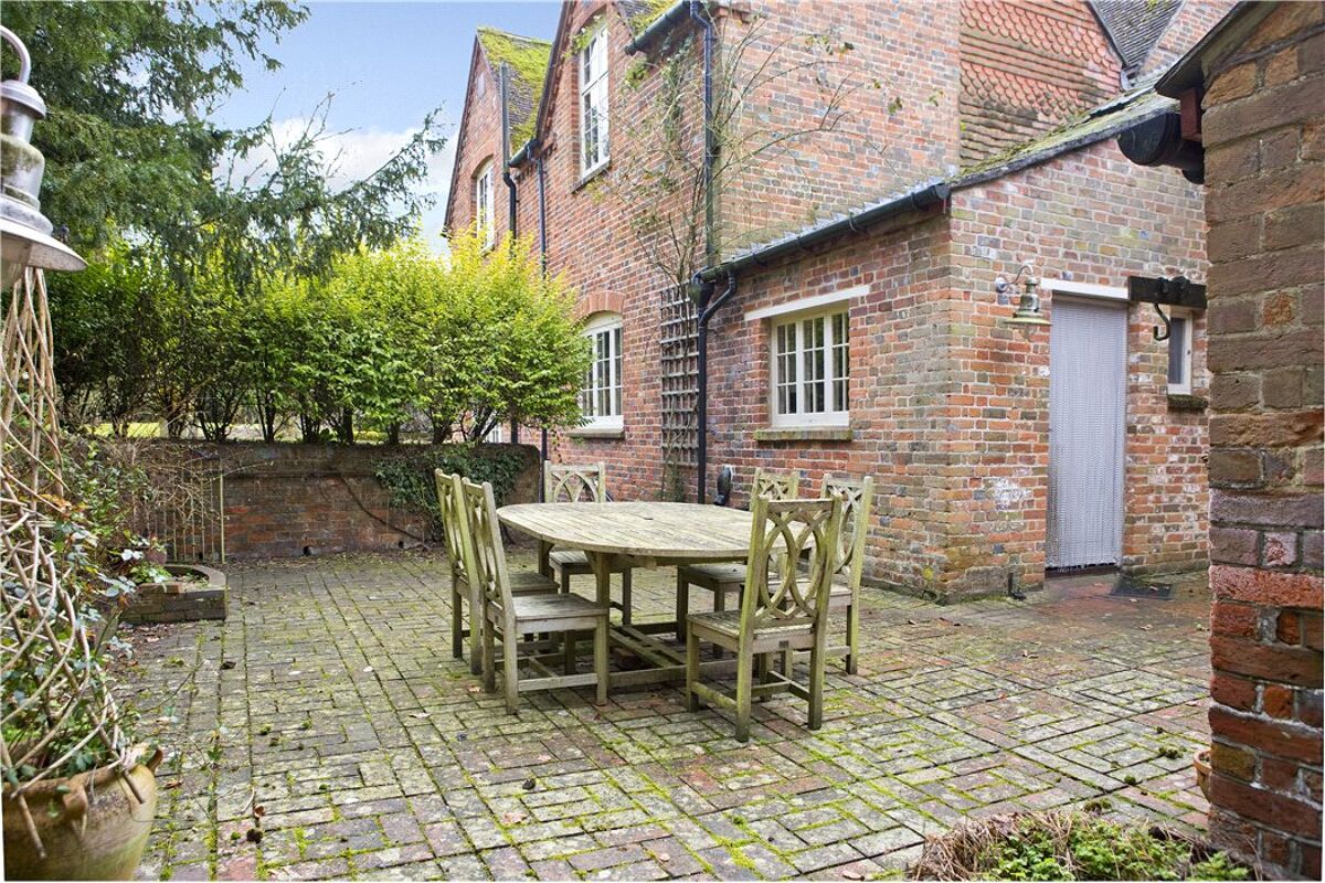 house for sale in Kingston Road, Shalbourne, Marlborough, Wiltshire