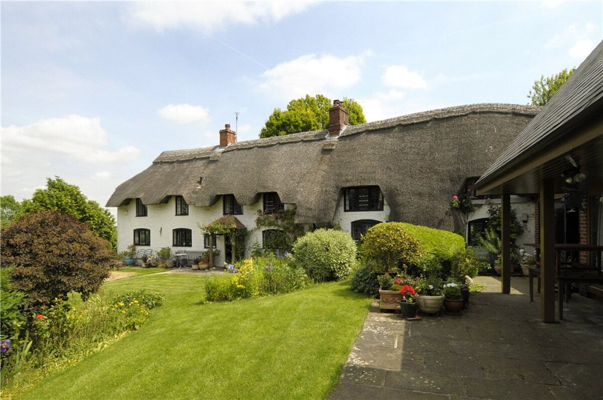 house for sale in Knighton, Swindon, Oxfordshire, SN6 HNG090089