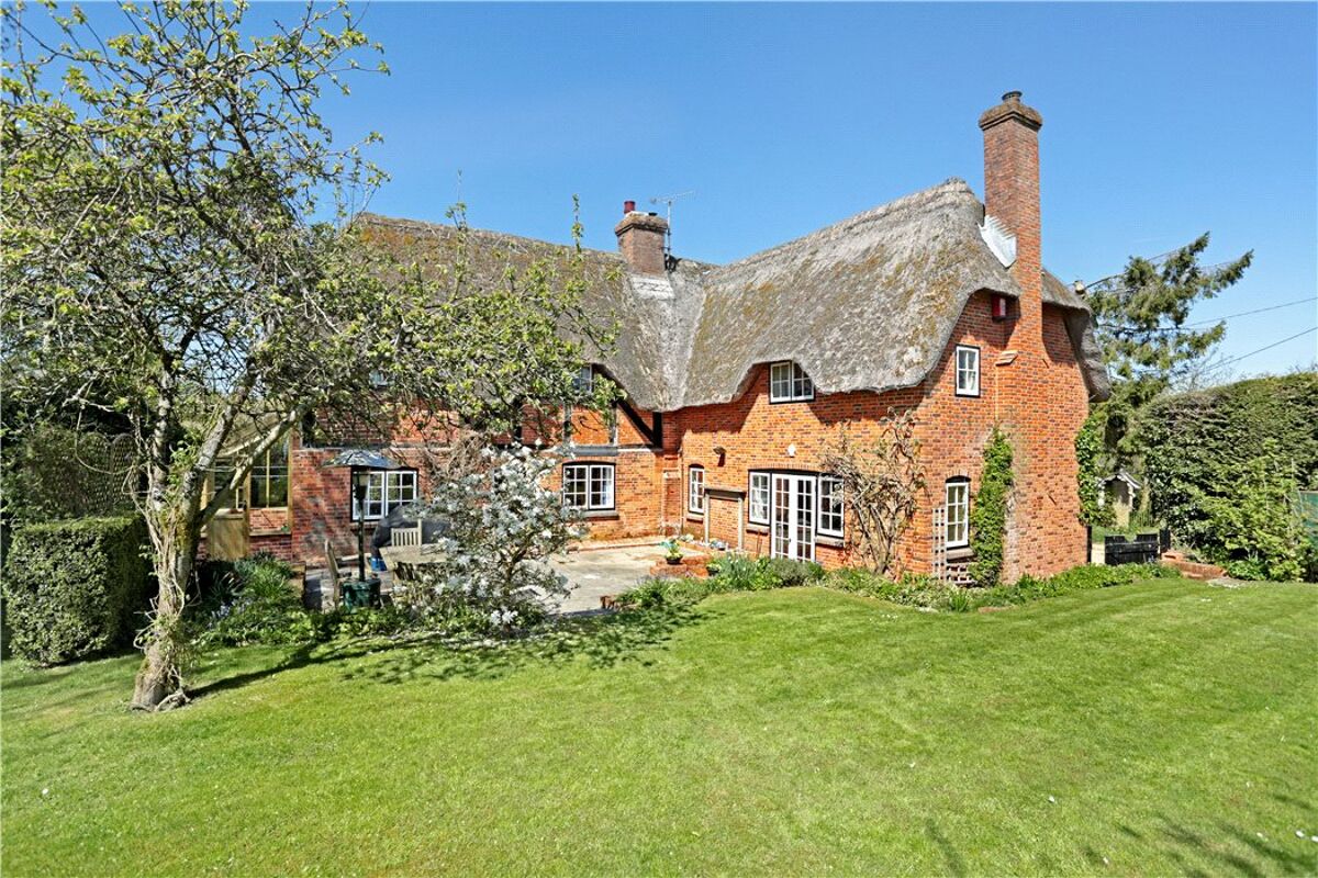 house for sale in Highclere House, Kingston Road, Shalbourne