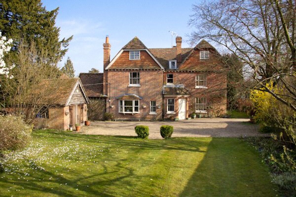 house for sale in Parsonage House, Church Street, Hampstead Norreys