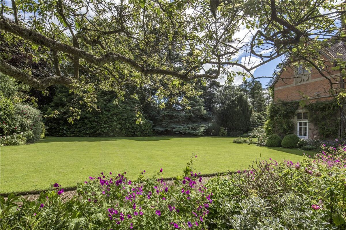 house for sale in Brightwalton, Newbury, Berkshire, RG20 HNG090290