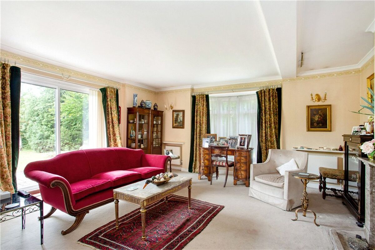 house for sale in High Street, Kintbury, Hungerford, Berkshire, RG17