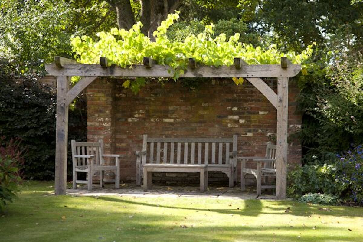 house for sale in East End, Newbury, Hampshire, RG20 HNG100258 Knight Frank