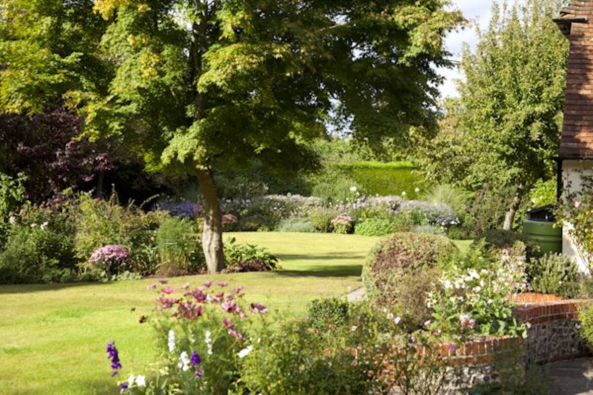 house for sale in East End, Newbury, Hampshire, RG20 HNG100258 Knight Frank