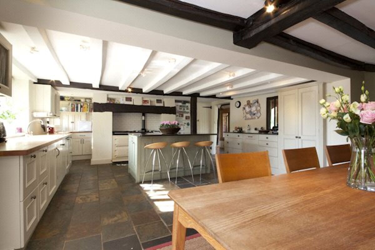 house for sale in East End, Newbury, Hampshire, RG20 HNG100258 Knight Frank