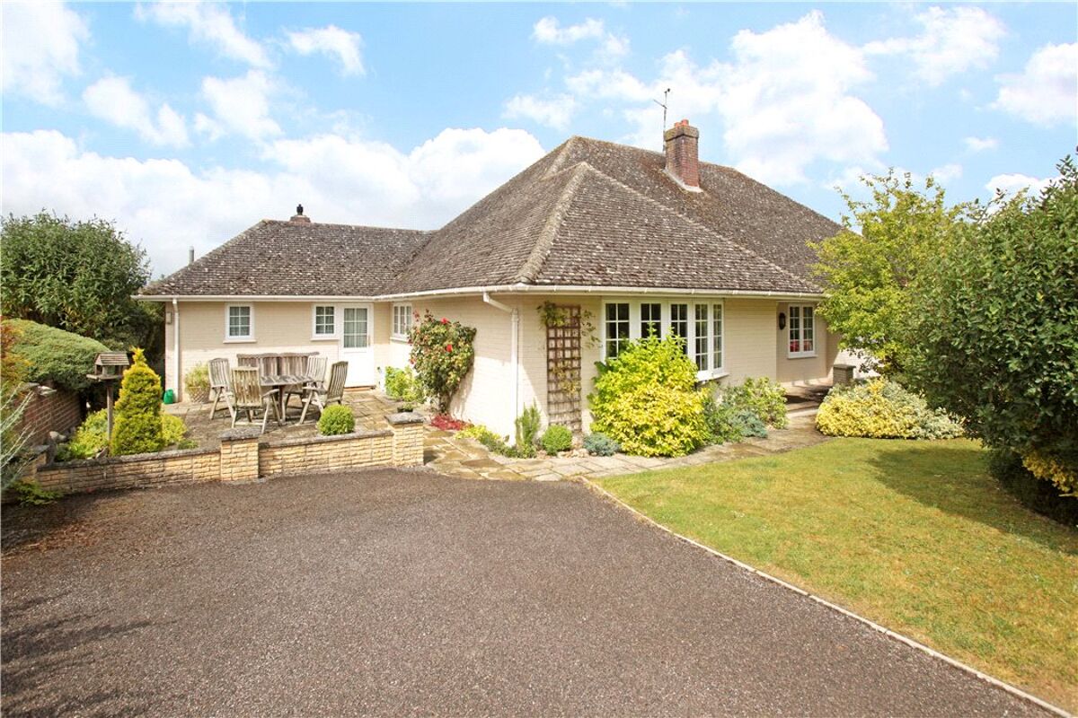 house for sale in Fairview, Greenways, Lambourn, Hungerford, Berkshire