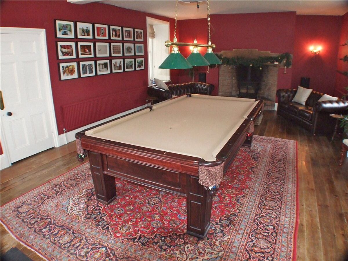 house for sale in Battens Farm House, Ermin Street, Lambourn Woodlands