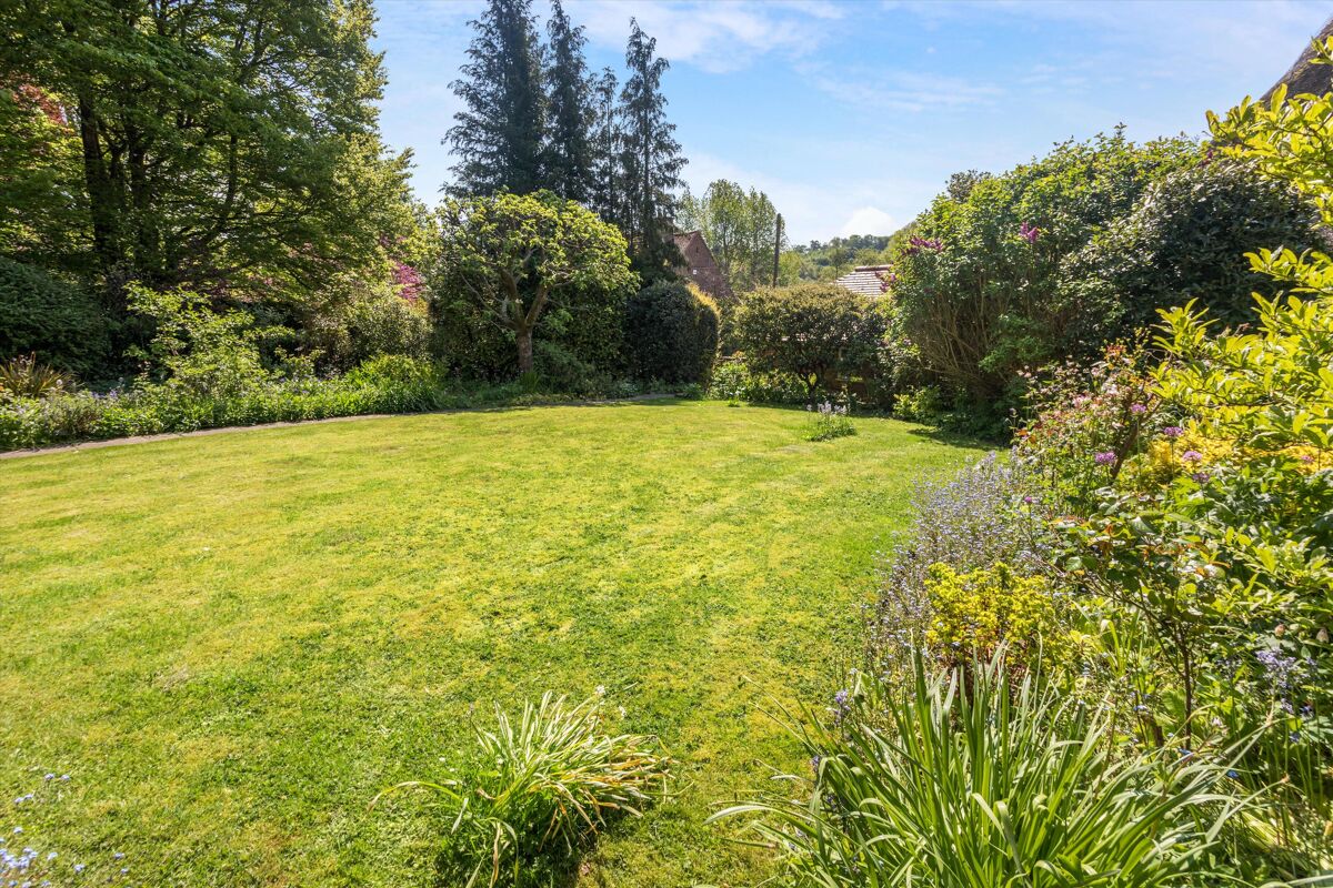 Property for sale Vine Cottage, Union Street, Ramsbury, Marlborough