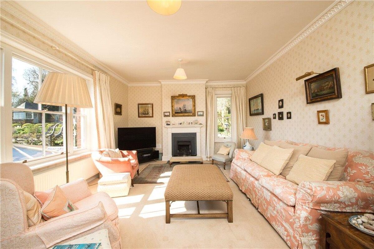 house for sale in Kingsbury Street, Marlborough, Wiltshire, SN8