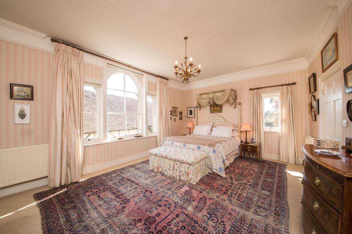 house for sale in Kingsbury Street, Marlborough, Wiltshire, SN8