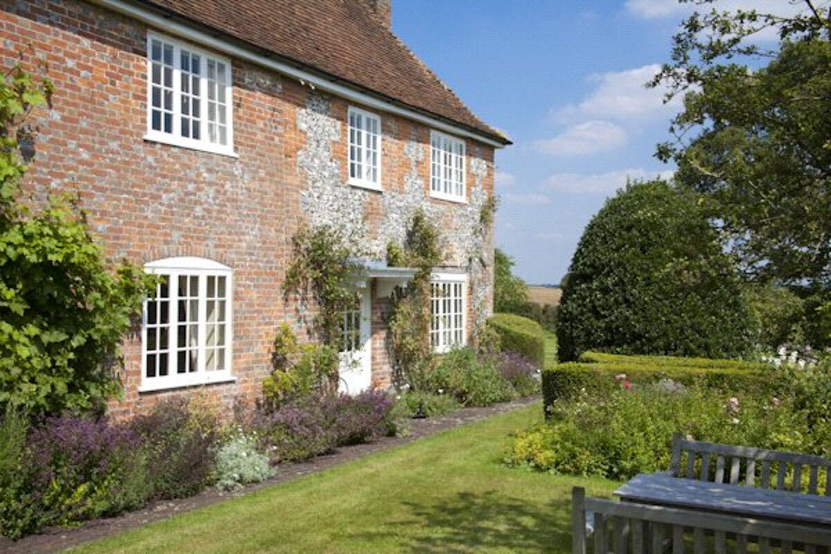 house for sale in South Hidden Farm, Ermin Street, Shefford Woodlands