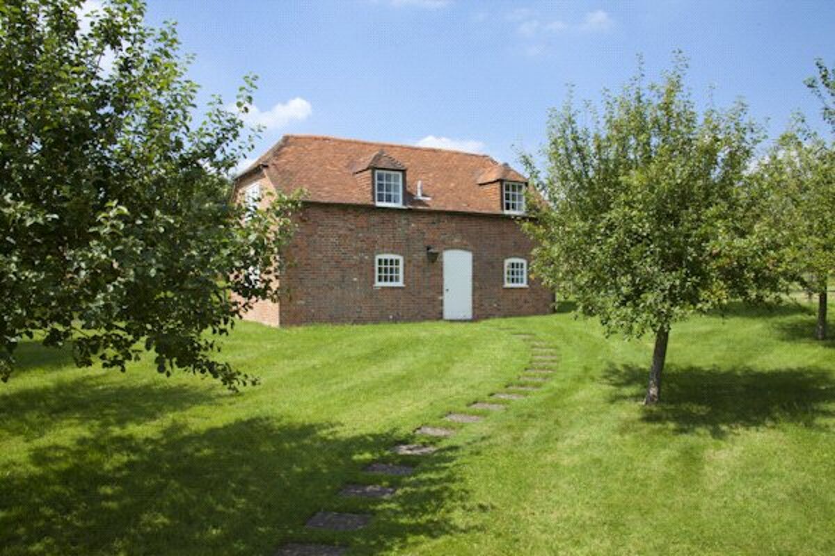 house for sale in South Hidden Farm, Ermin Street, Shefford Woodlands