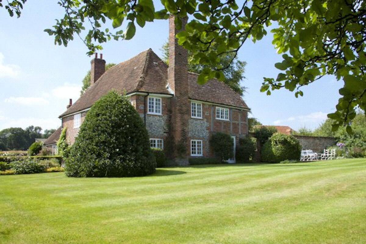 house for sale in South Hidden Farm, Ermin Street, Shefford Woodlands