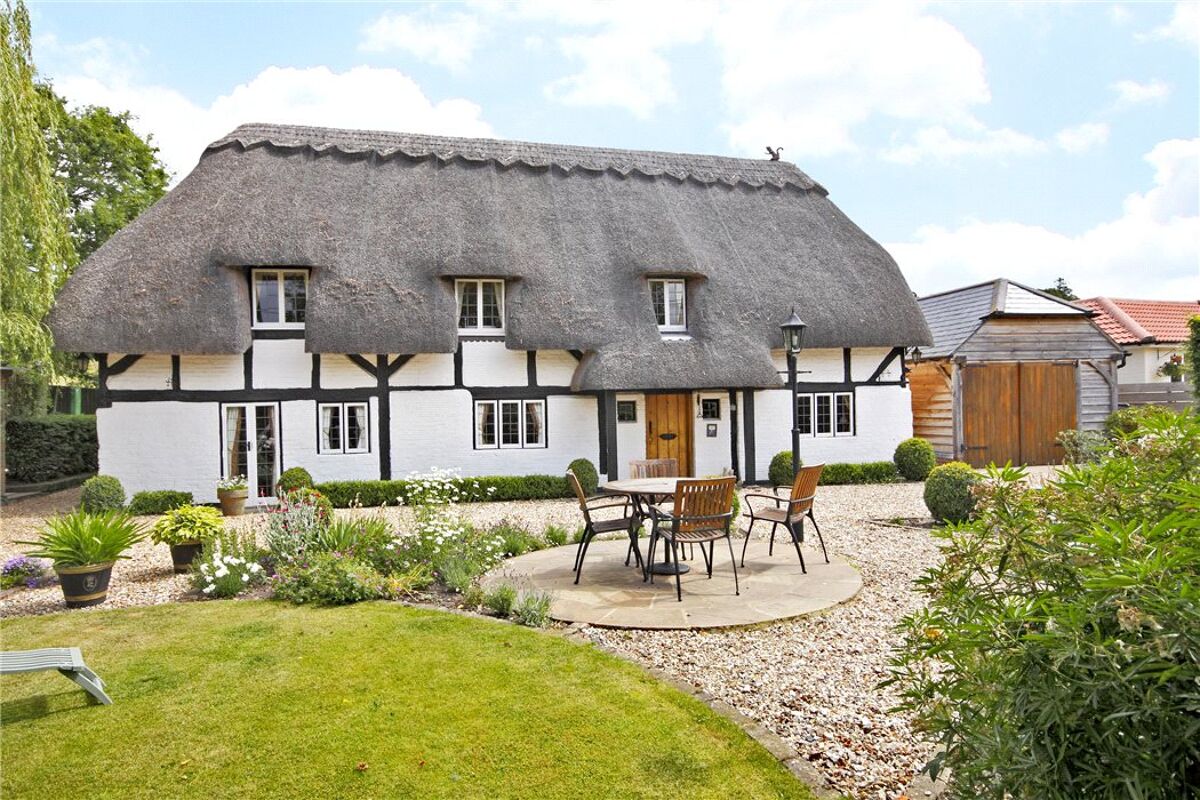 house for sale in Squirrel Cottage, Gangbridge Lane, St Mary Bourne