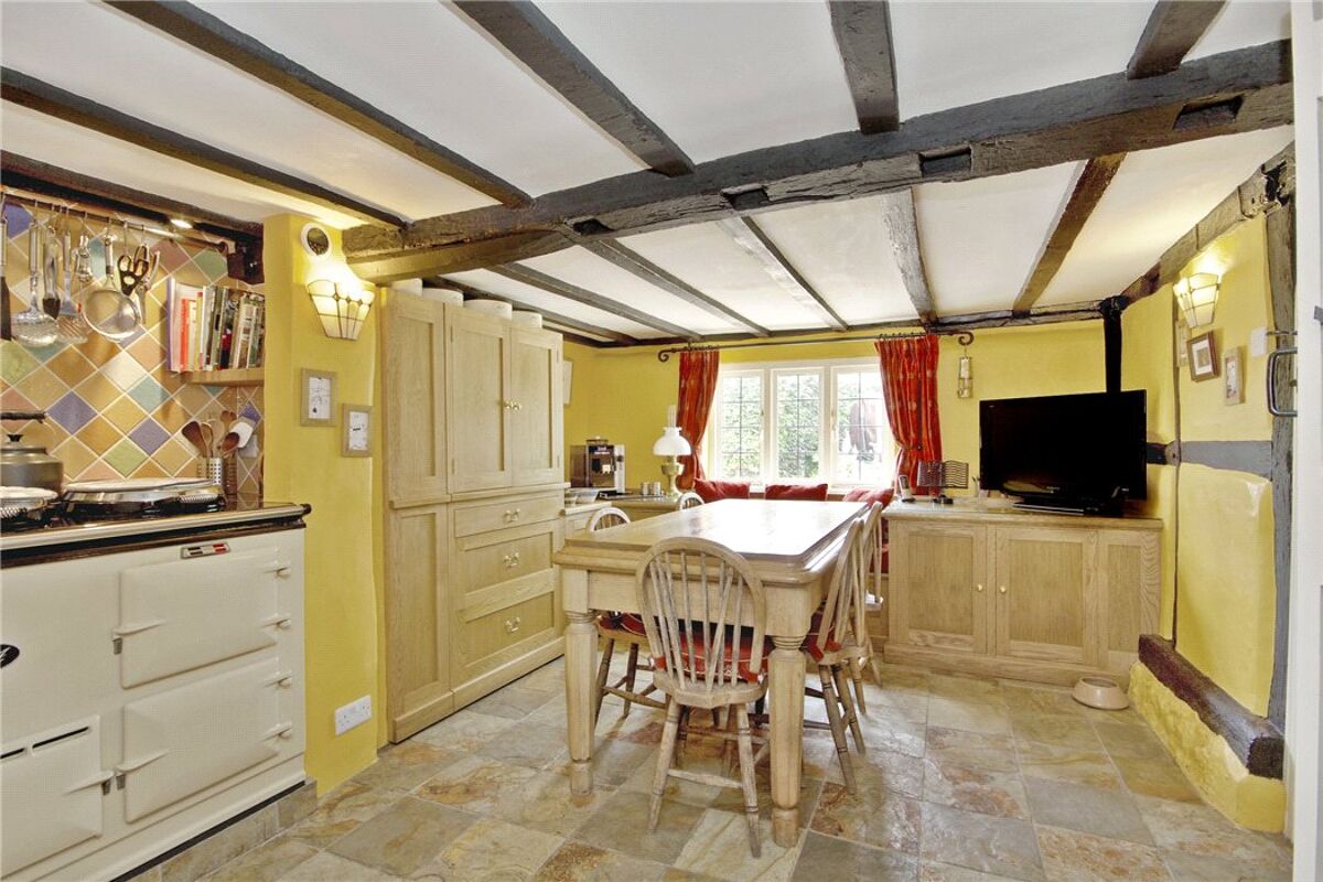 house for sale in Squirrel Cottage, Gangbridge Lane, St Mary Bourne