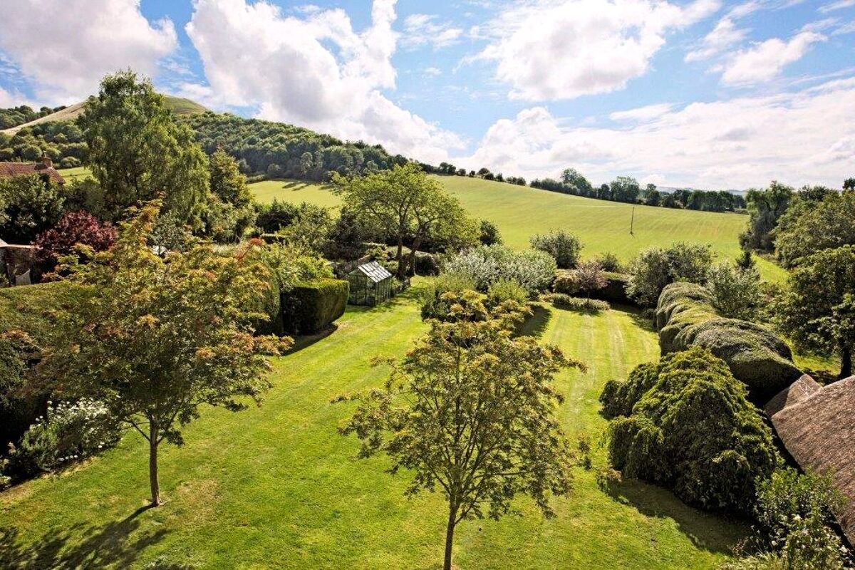 house for sale in The Old Oxyard, Oare, Marlborough, Wiltshire, SN8