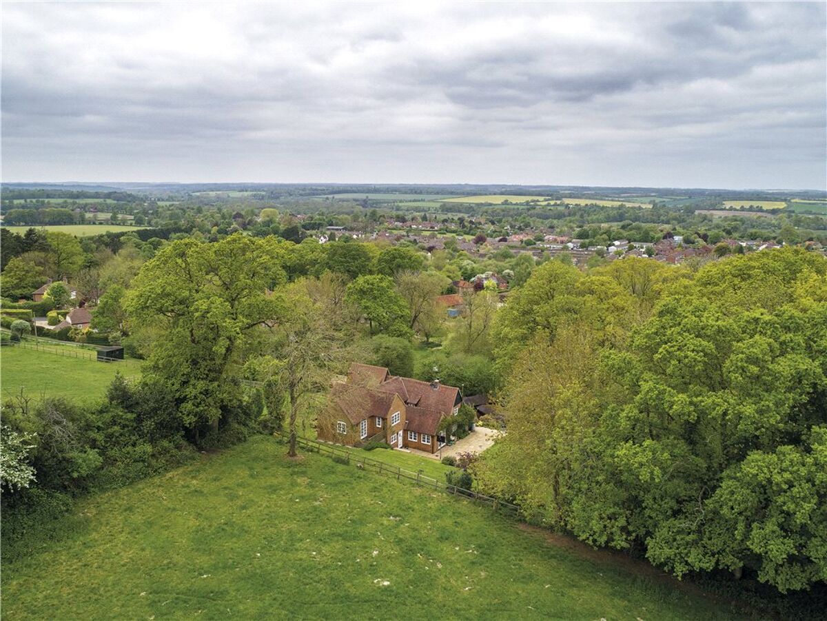 house for sale in Blandys Hill, Kintbury, Hungerford, Berkshire, RG17