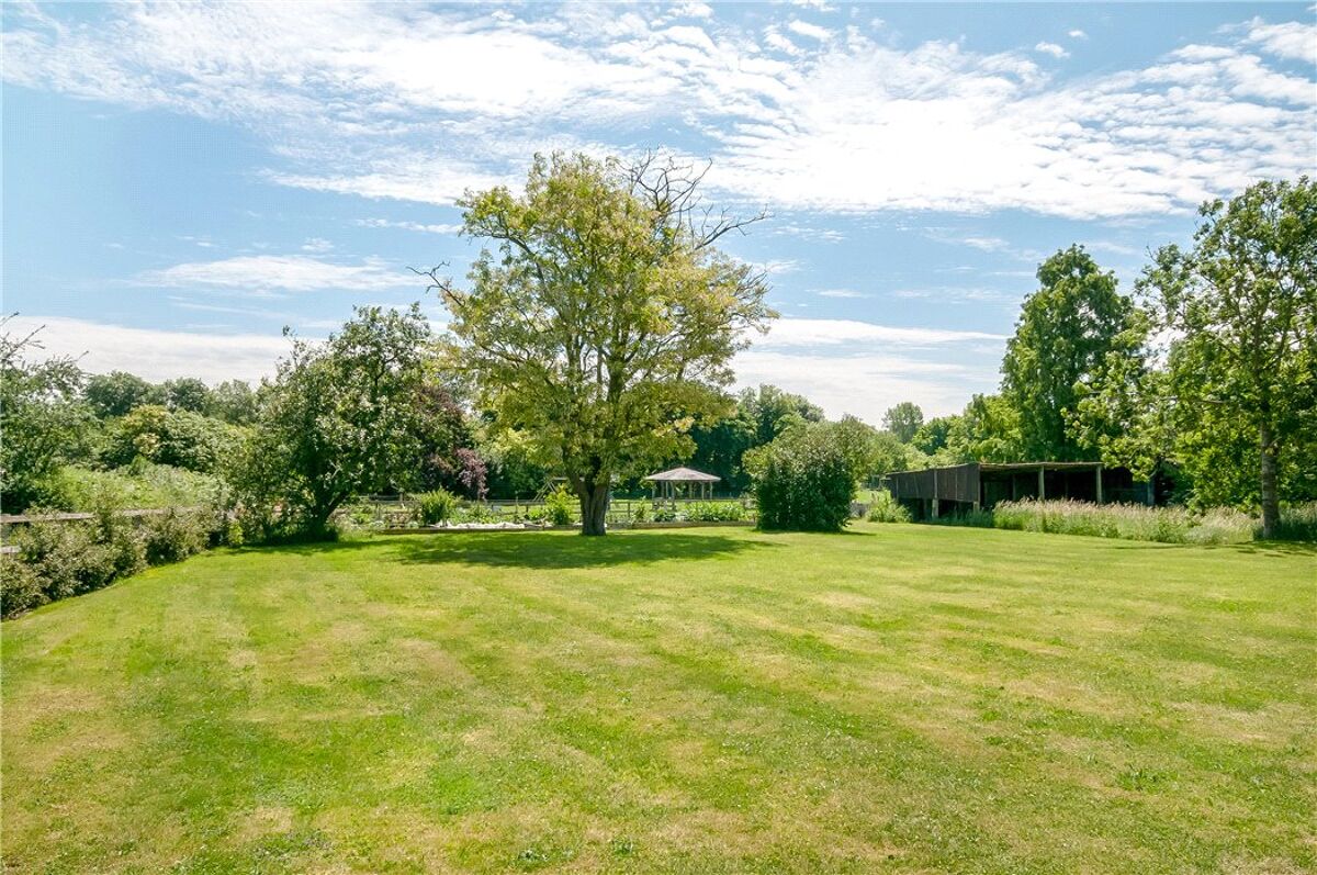 house for sale in Longstock, Stockbridge, Hampshire, SO20 HNG140079