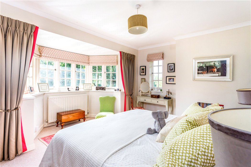 house for sale in Oare, Marlborough, Wiltshire, SN8 HNG140094