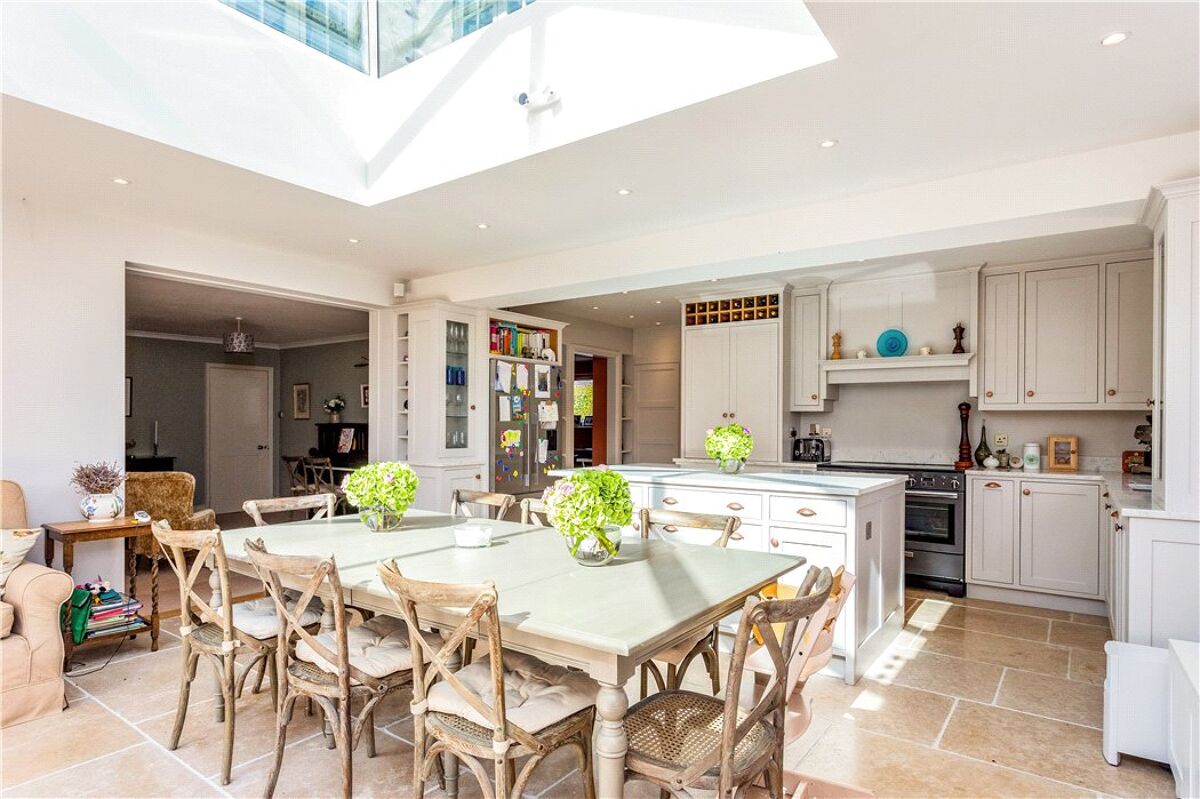 house for sale in Oare, Marlborough, Wiltshire, SN8 HNG140094