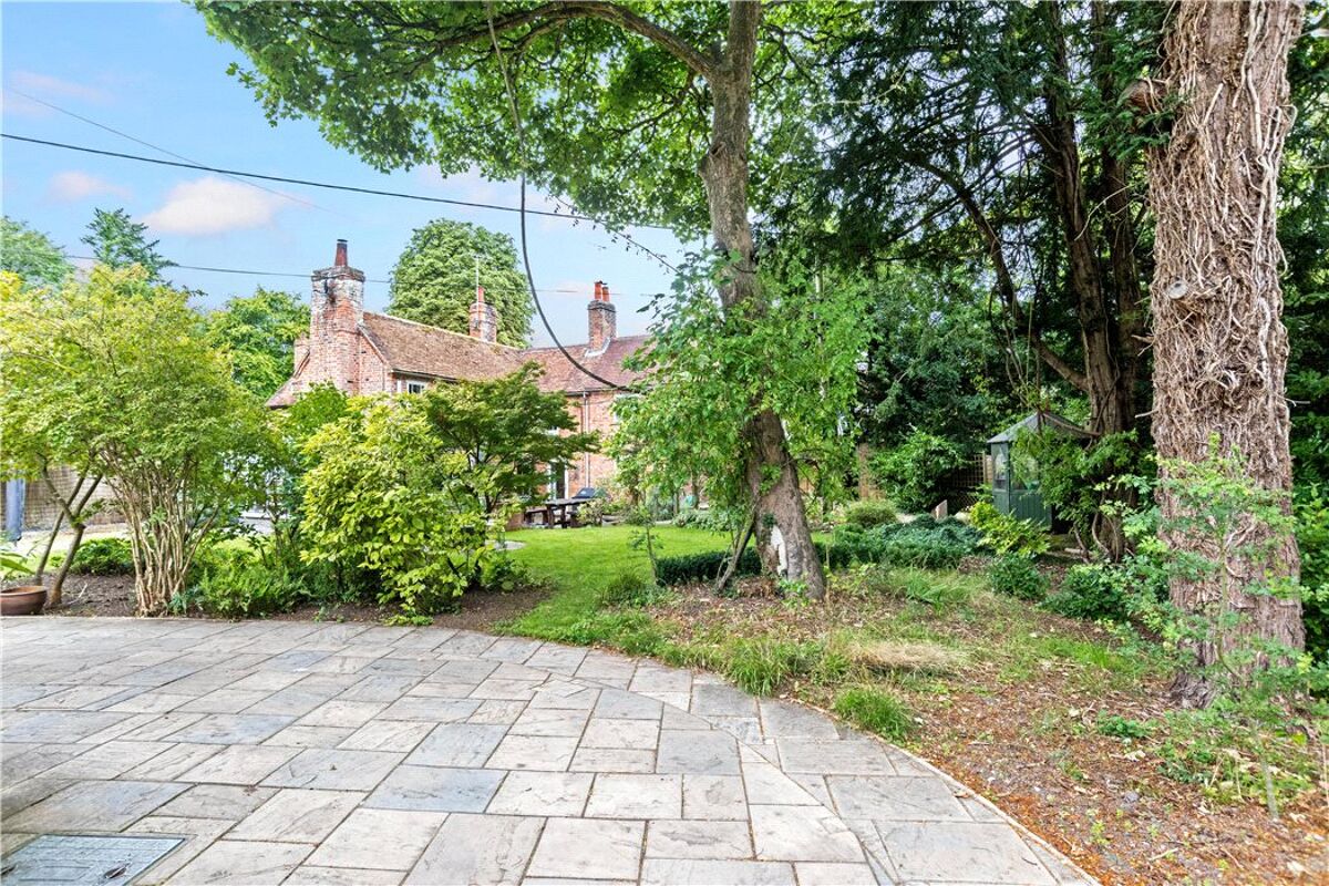 house for sale in Station Road, Kintbury, Hungerford, Berkshire, RG17 HNG140194 Knight Frank