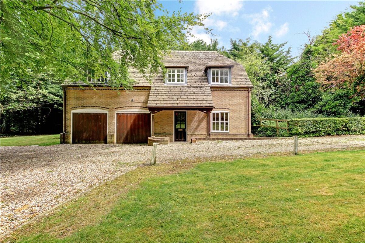 house for sale in Upshire Farm, Greenways, Lambourn, Hungerford