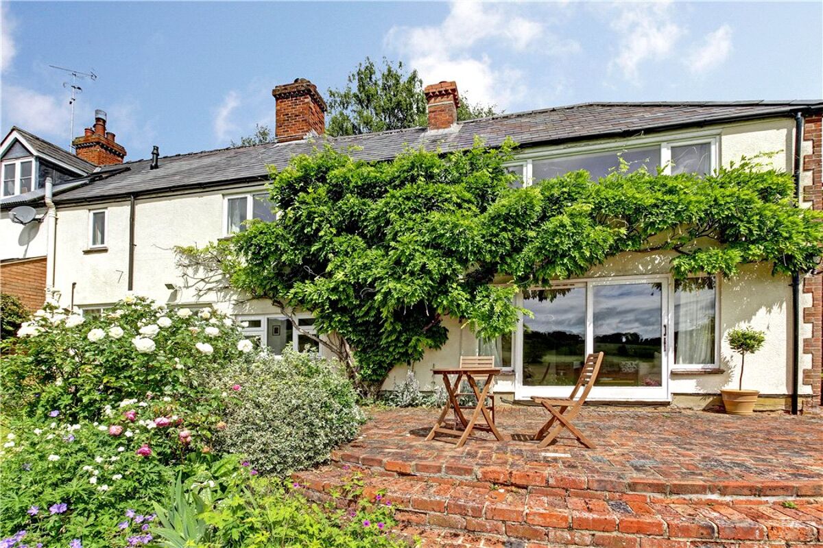 house for sale in Old Cottage, Mildenhall, Marlborough, Wiltshire, SN8 HNG150190