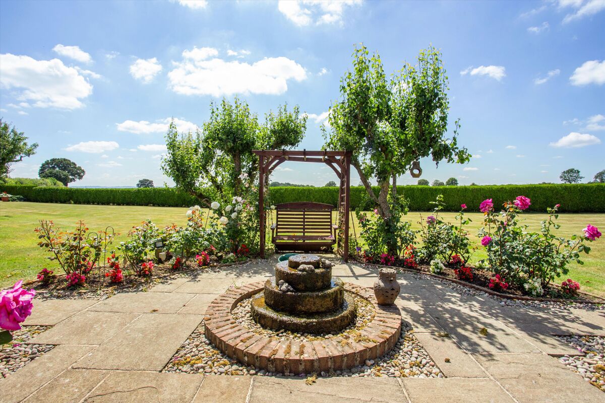 house for sale in The Thicket, Leckhampstead, Newbury, Berkshire, RG20