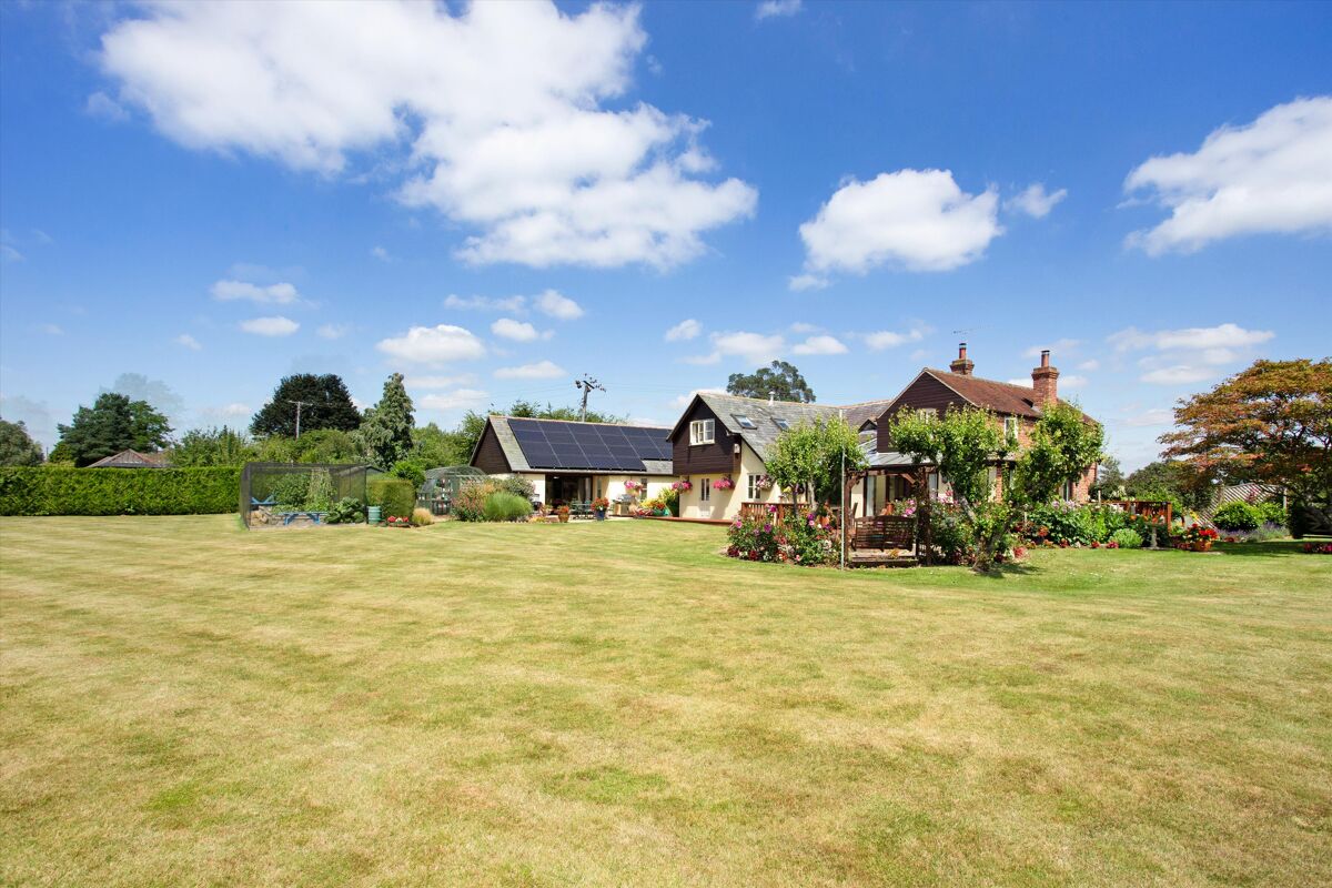 house for sale in The Thicket, Leckhampstead, Newbury, Berkshire, RG20