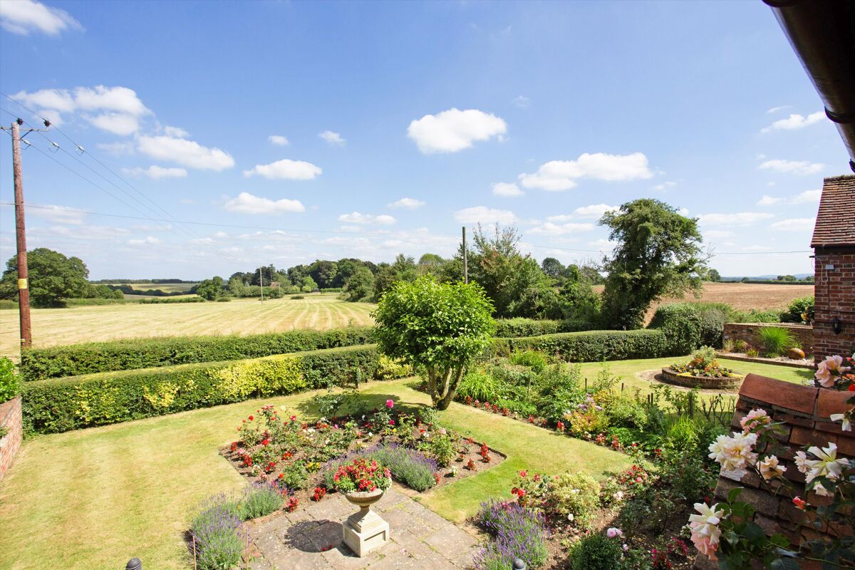 house for sale in The Thicket, Leckhampstead, Newbury, Berkshire, RG20