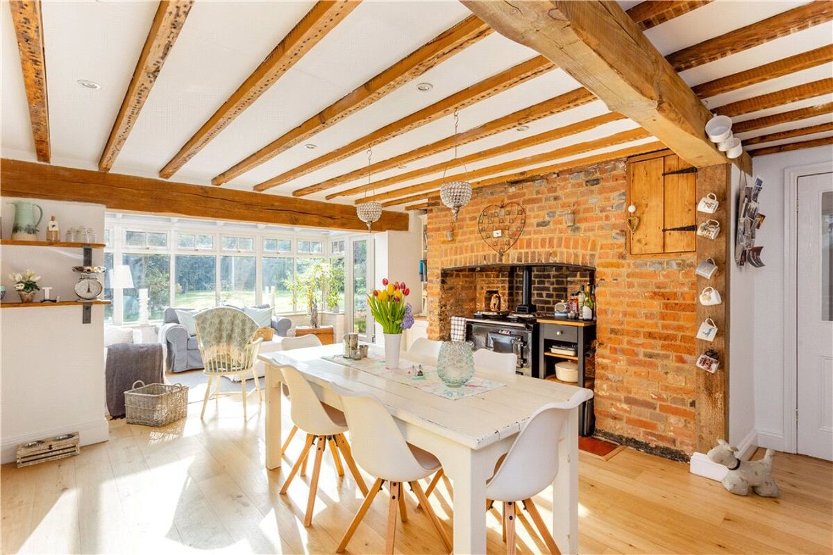 house for sale in Newbury Road, Wickham, Newbury, Berkshire, RG20