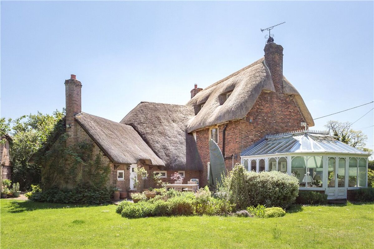 house for sale in Hilcott, Pewsey, Wiltshire, SN9 HNG160039 Knight