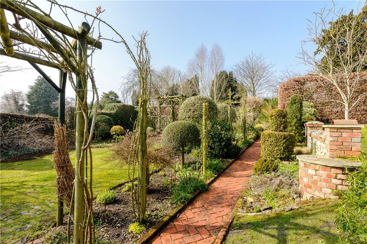 house for sale in Burdett Street, Ramsbury, Marlborough, Wiltshire, SN8