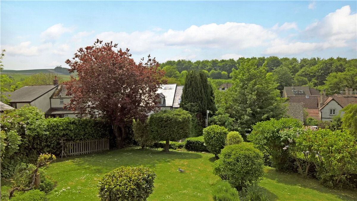 house for sale in Greywethers, High Street, Swindon