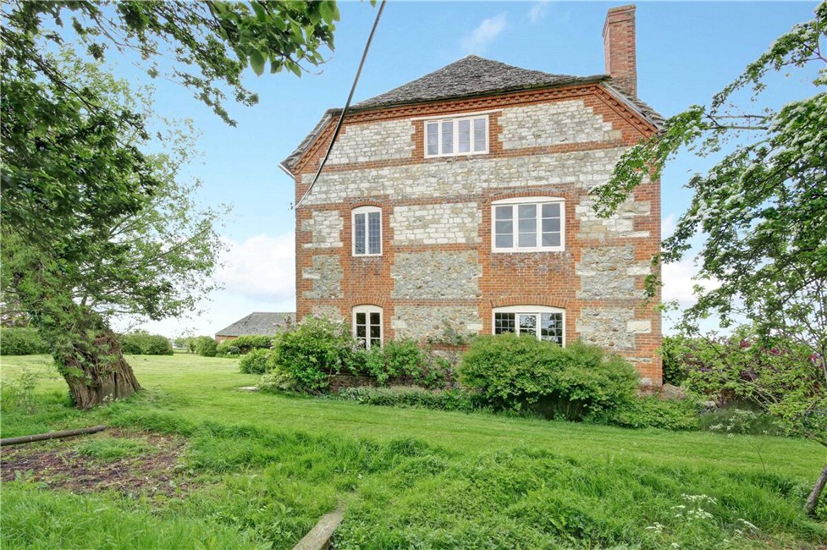 house for sale in Compton Beauchamp, Swindon, SN6 HNG160126 Knight