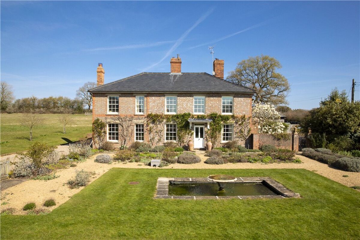 house for sale in Hill Green, Leckhampstead, Newbury, Berkshre, RG20 HNG160171 Knight Frank