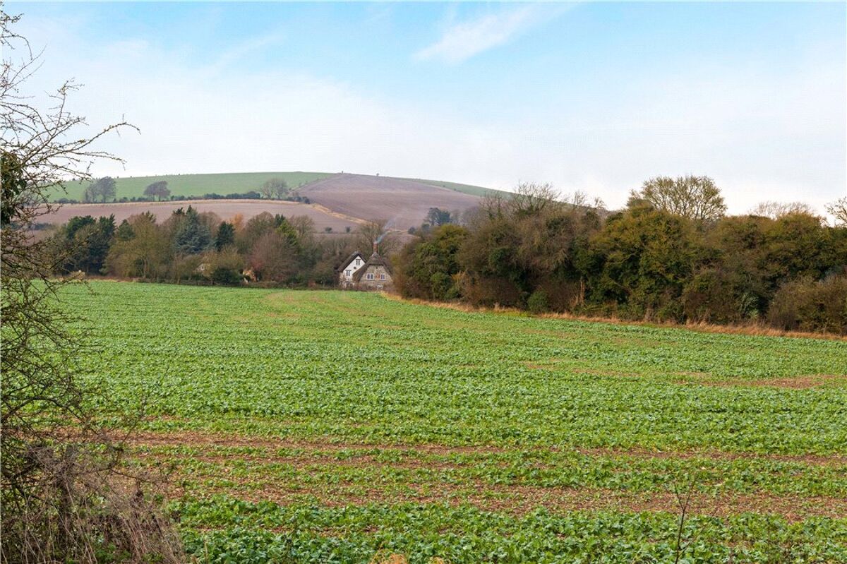 house for sale in Elm Tree Cottage, Southend, Ogbourne St