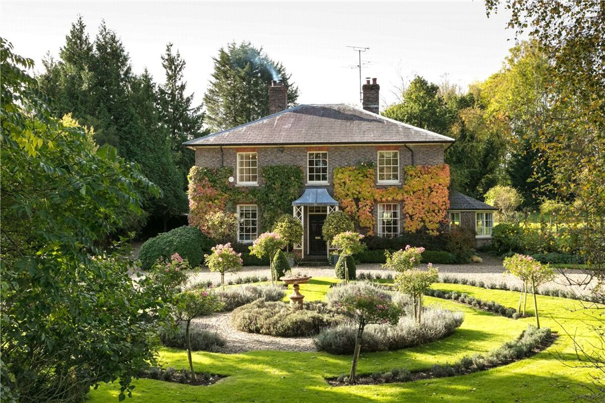 house for sale in Templeton Road, Kintbury, Hungerford, Berkshire, RG17