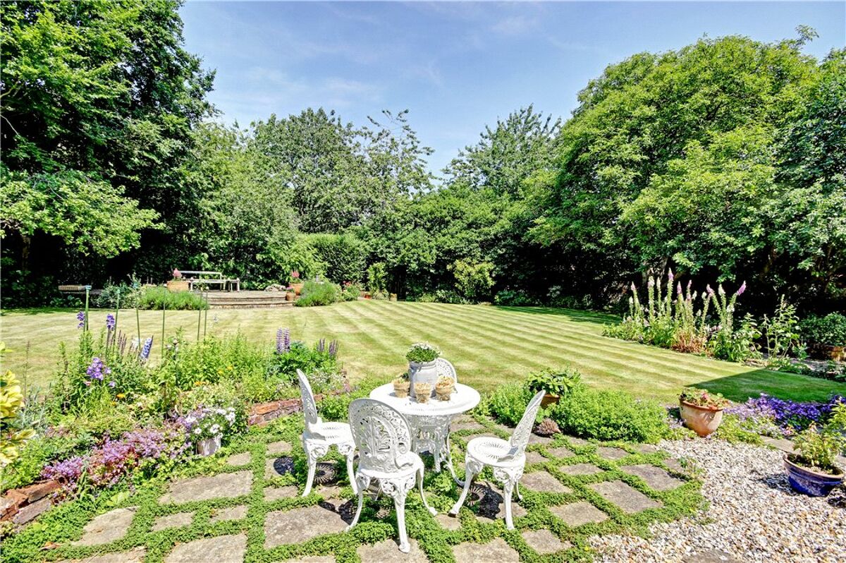 house for sale in Back Street, East Garston, Hungerford, Berkshire