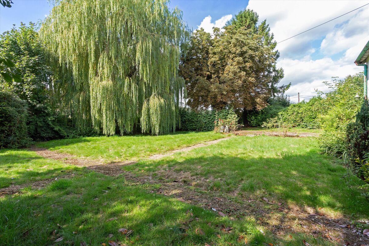 house for sale in Stoke, Andover, Hampshire, SP11 HNG170069 Knight