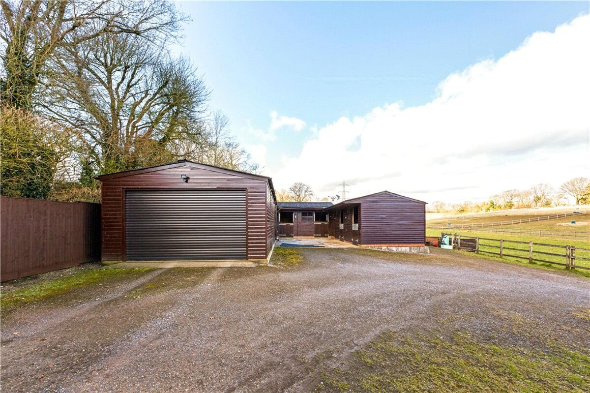 house for sale in Vernham Street, Andover, Hampshire, SP11 HNG170093