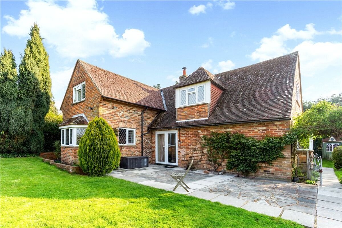 house for sale in Oxford Street, Ramsbury, Marlborough, Wiltshire, SN8