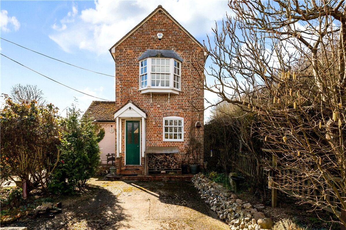 house for sale in Newtown, Hungerford, Berkshire, RG17 HNG180027