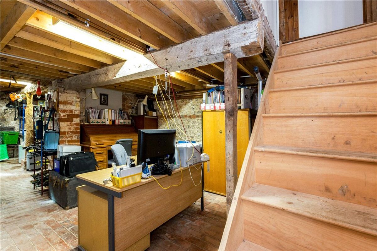 house for sale in Newtown, Hungerford, Berkshire, RG17 HNG180027