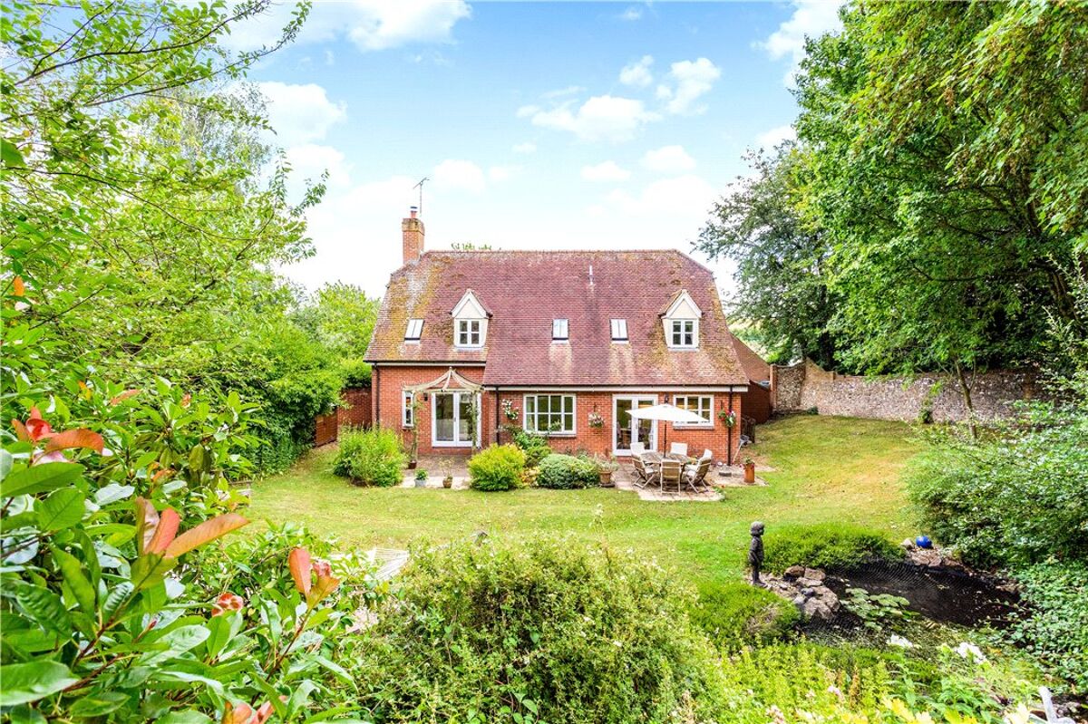 house for sale in Green Farm Rise, Froxfield, Marlborough, Wiltshire