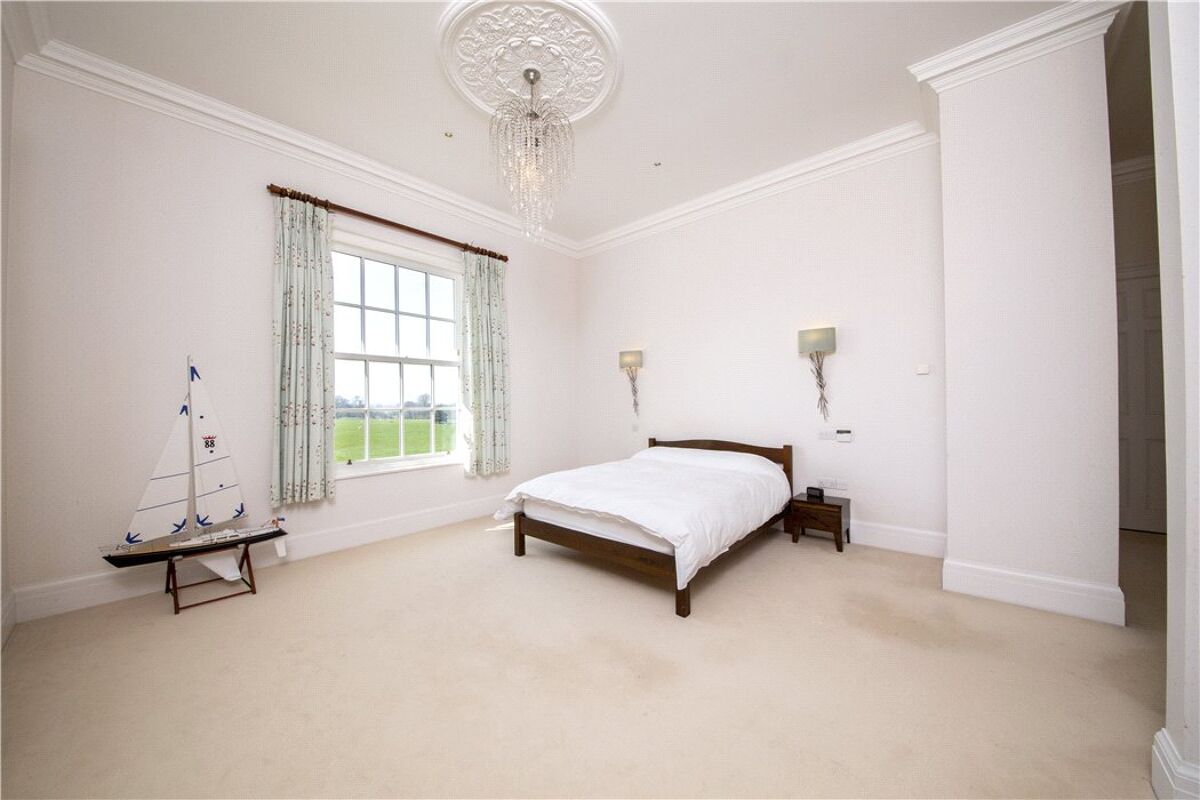 house for sale in Stanton Farm, Stanton St. Bernard, Marlborough