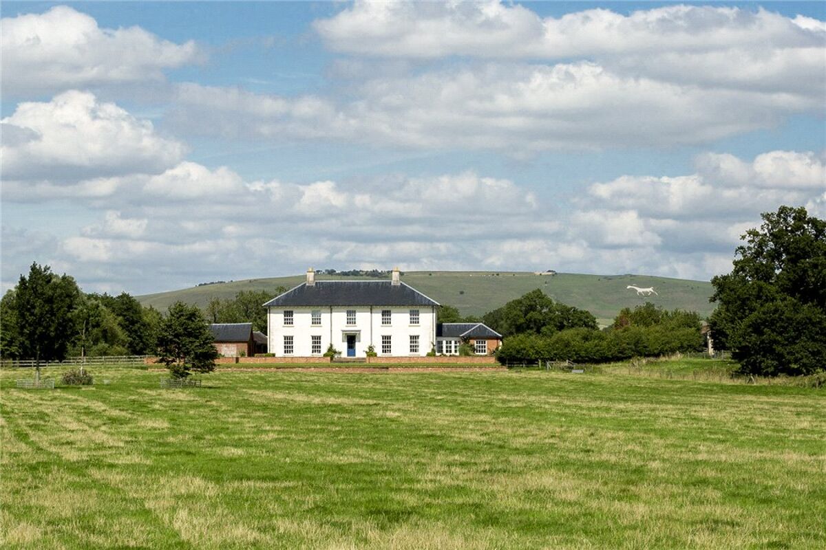 house for sale in Stanton Farm, Stanton St. Bernard, Marlborough