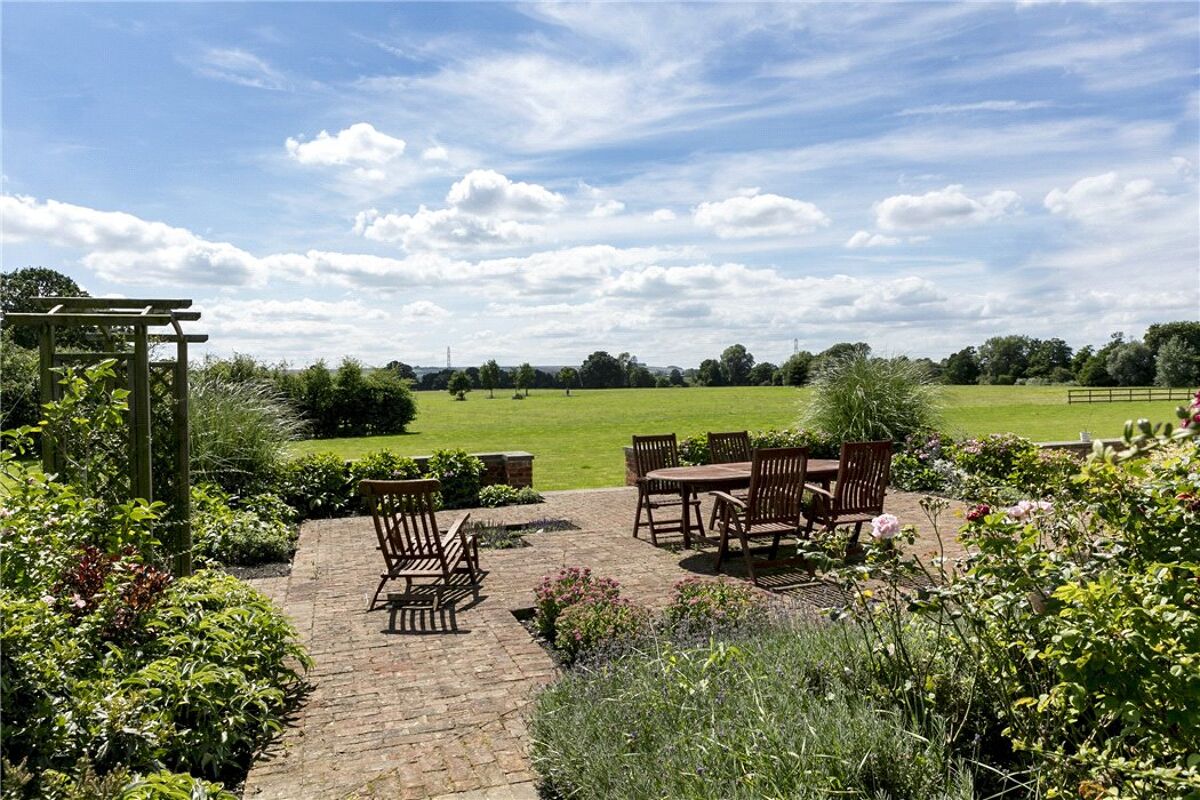 house for sale in Stanton Farm, Stanton St. Bernard, Marlborough