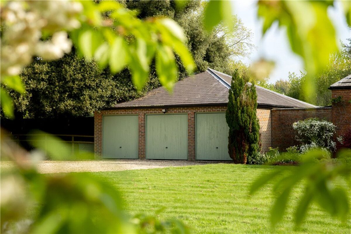 house for sale in All Cannings, Devizes, Wiltshire, SN10 HNG190051