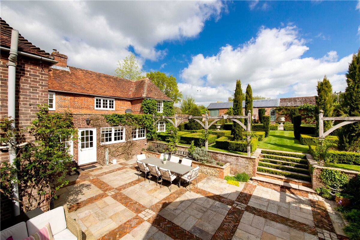 house for sale in Chilton Foliat, Hungerford, Wiltshire, RG17